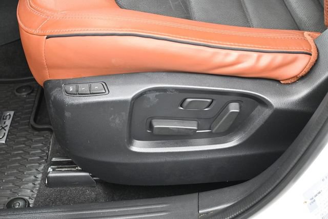 Certified 2024 MAZDA CX-5 Carbon Edition AWD/4WD image 14