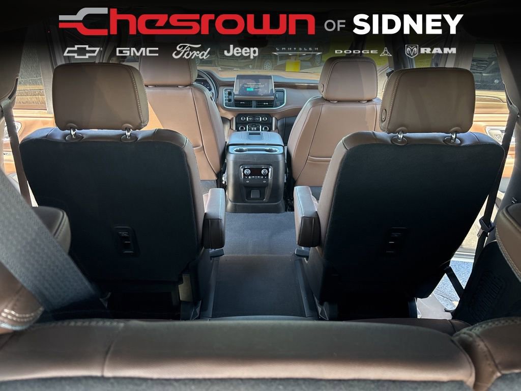 Used 2023 Chevrolet Suburban High Country image 22