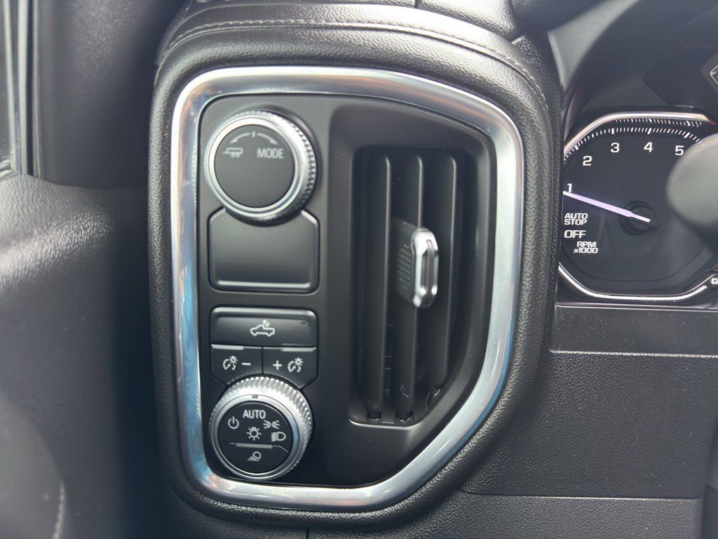 Used 2020 GMC Sierra 1500 SLE w/ SLE Value Package RWD image 26