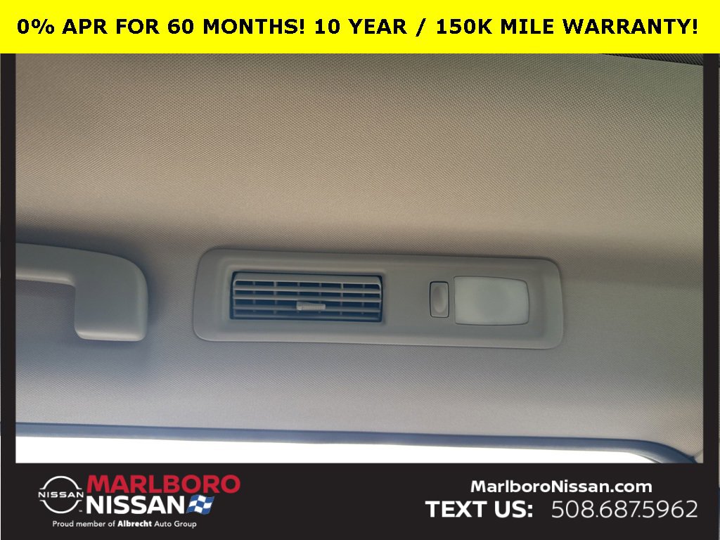 New 2025 Nissan Pathfinder SV w/ SV Premium Package image 30