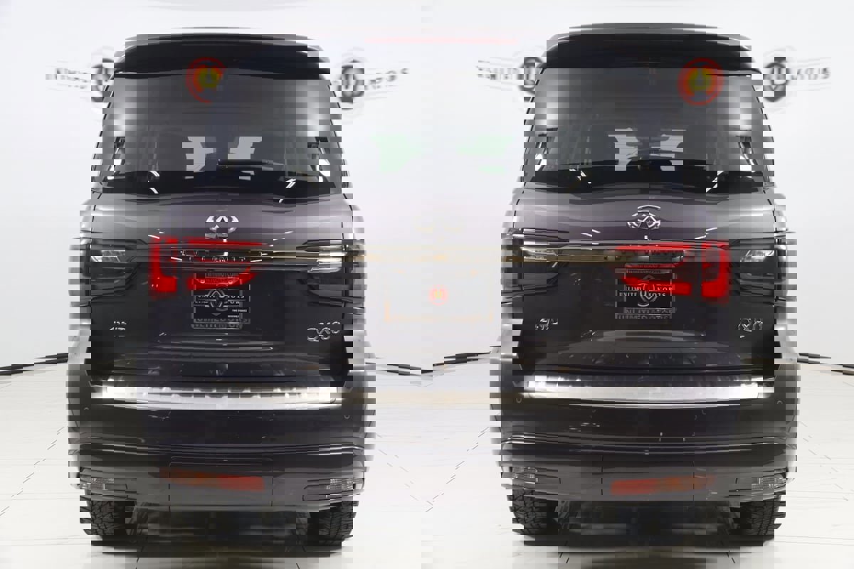Used 2023 INFINITI QX80 Premium Select w/ All-Season Package image 49
