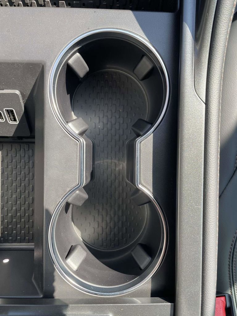 New 2026 Lincoln Nautilus Premier w/ Equipment Group 102A image 18