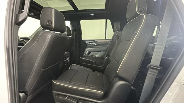 Used 2023 Chevrolet Tahoe Premier AWD/4WD image 24