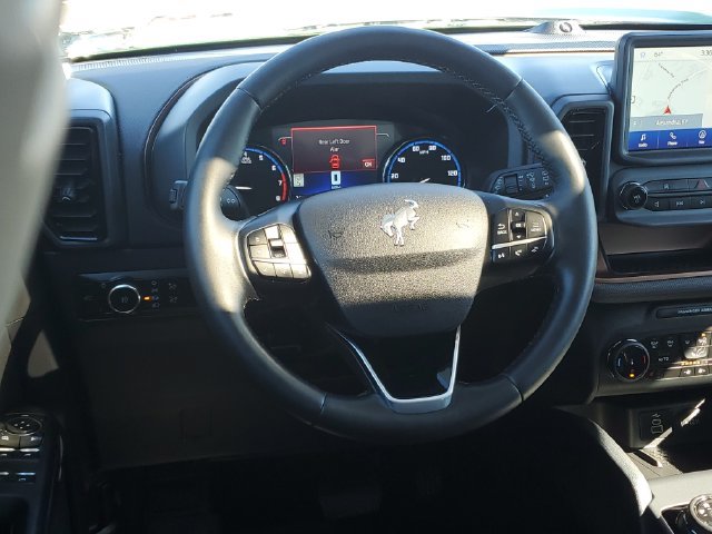 Used 2024 Ford Bronco Sport Outer Banks w/ Tech Package AWD/4WD image 11