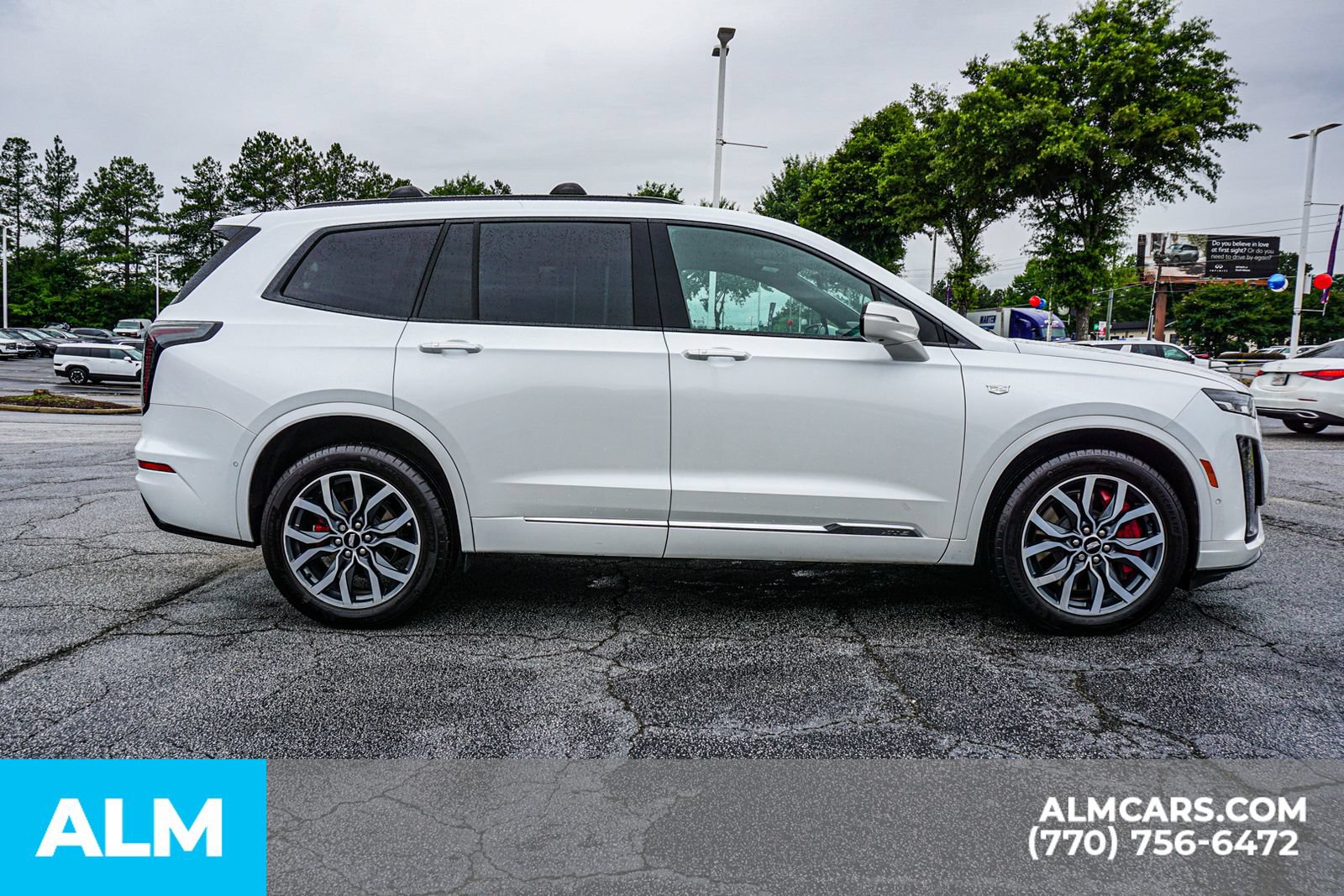 Used 2023 Cadillac XT6 Sport w/ Technology Package AWD/4WD image 10