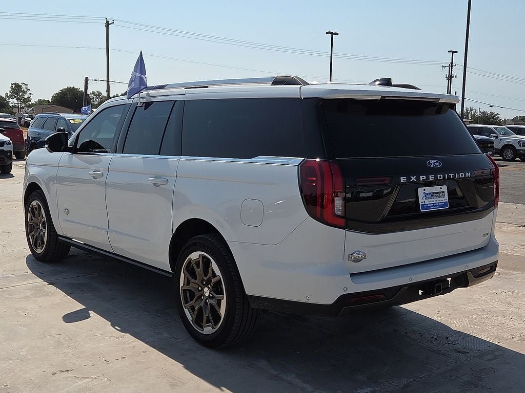 Used 2025 Ford Expedition Max King Ranch AWD/4WD image 3