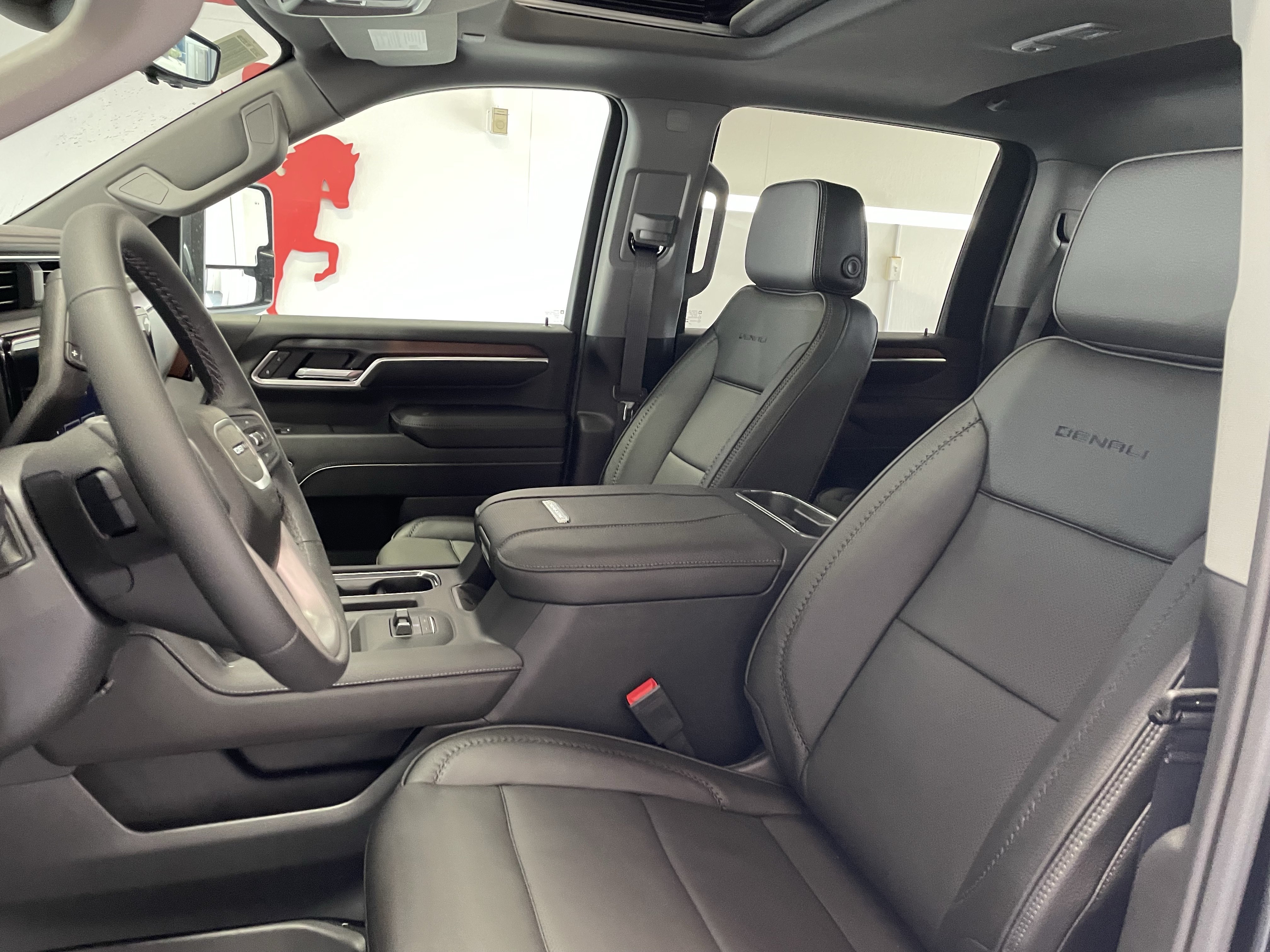 New 2026 GMC Sierra 2500 Denali w/ Denali Reserve Package AWD/4WD image 13
