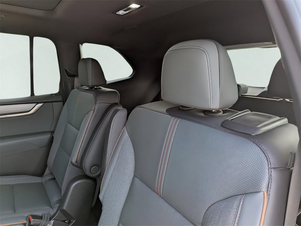 New 2026 GMC Acadia AT4 w/ Super Cruise Package image 12