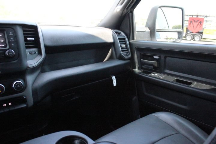Used 2023 RAM 2500 Tradesman AWD/4WD image 6