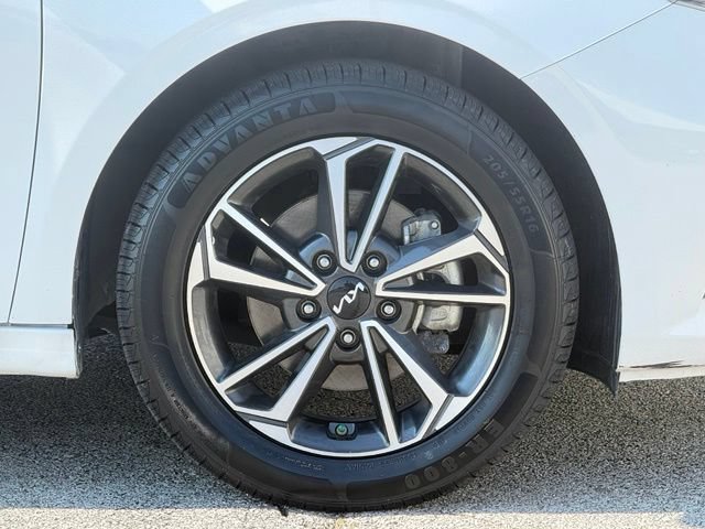 Certified 2024 Kia Forte LXS FWD image 10
