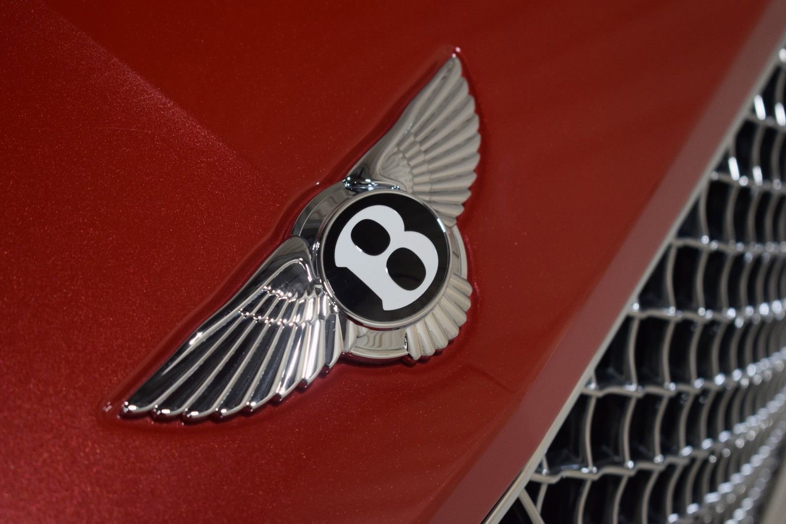Certified 2023 Bentley Continental GT Azure image 9