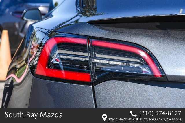Used 2022 Tesla Model 3 Performance AWD/4WD image 9