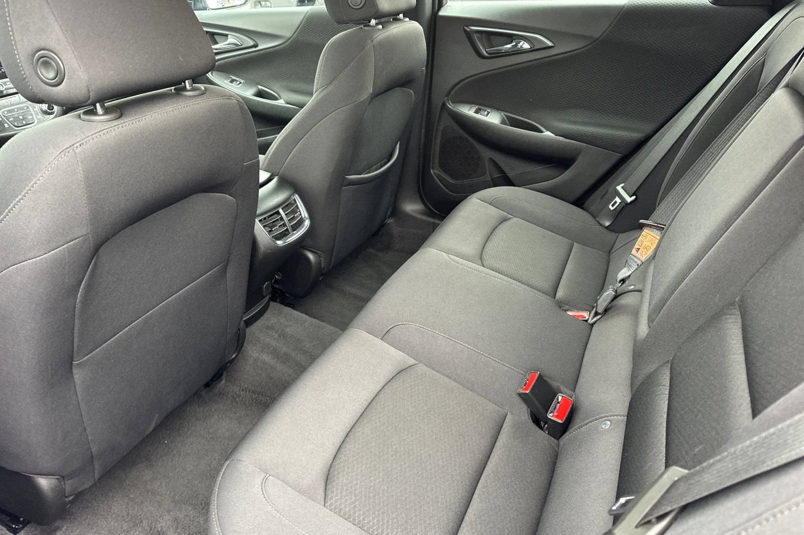 Used 2023 Chevrolet Malibu LT FWD image 13