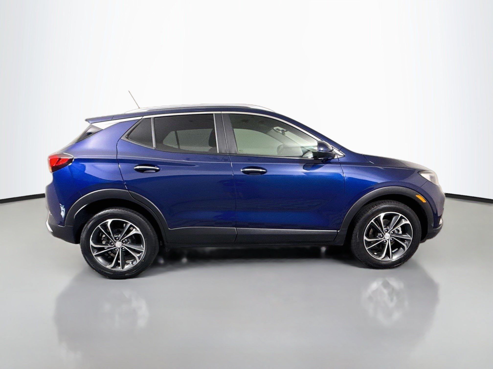 Used 2023 Buick Encore GX Select FWD image 11