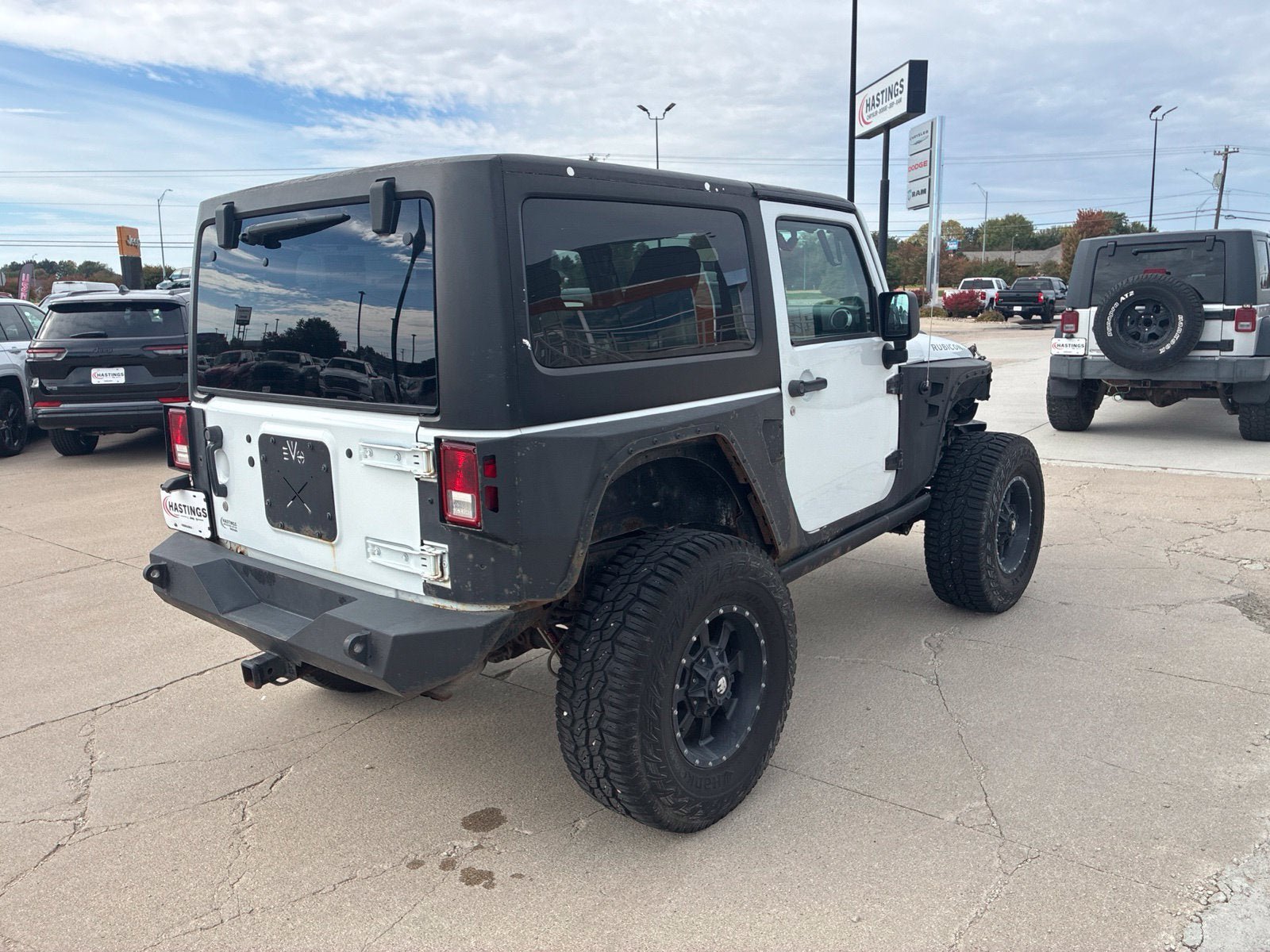 Used 2012 Jeep Wrangler Rubicon w/ Dual Top Group AWD/4WD image 8
