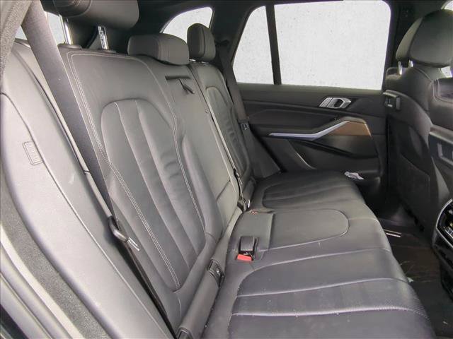 Used 2020 BMW X5 xDrive40i w/ Premium Package AWD/4WD image 16