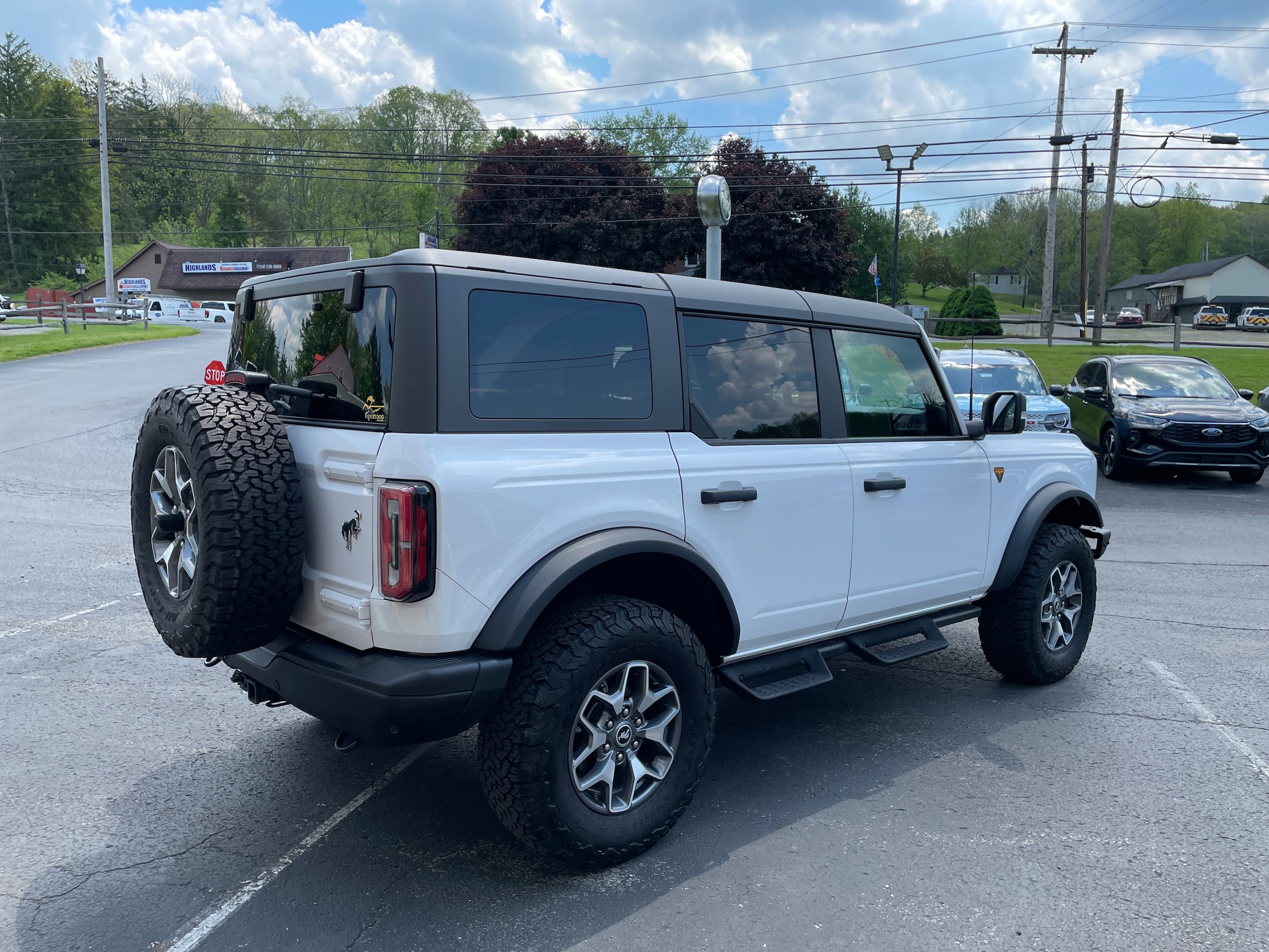 Used 2024 Ford Bronco Badlands AWD/4WD image 5