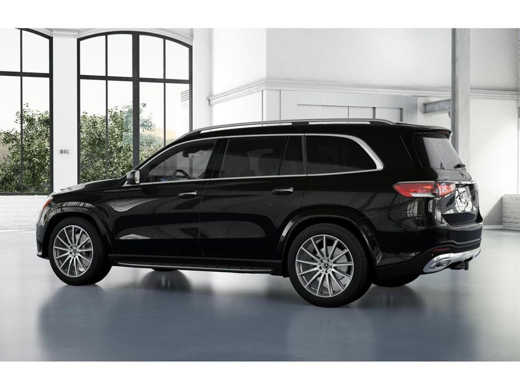 Used 2025 Mercedes-Benz GLS 580 4MATIC image 31