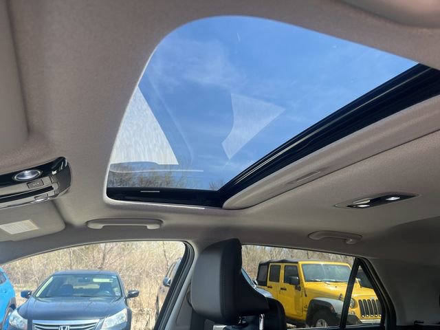 Certified 2023 Kia Niro EX Touring image 12