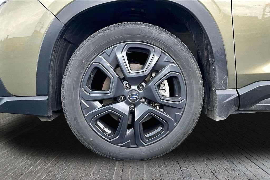 Used 2024 Subaru Ascent Onyx Edition AWD/4WD image 9