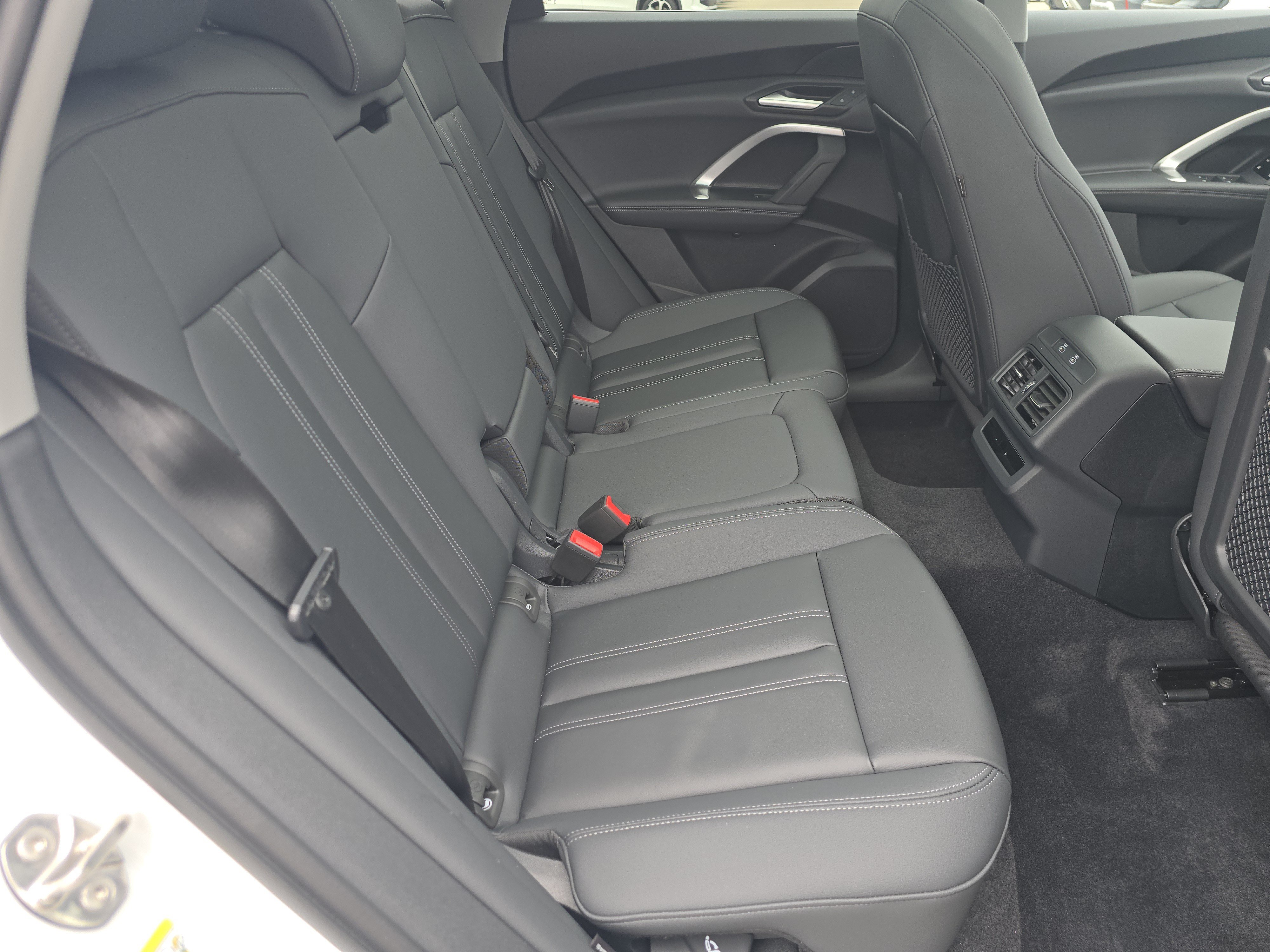 New 2026 Audi Q5 Premium AWD/4WD image 18