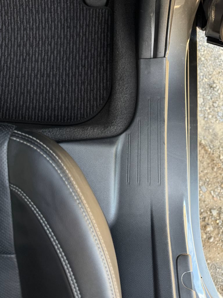 Used 2019 Subaru Outback 3.6R Limited AWD/4WD image 38