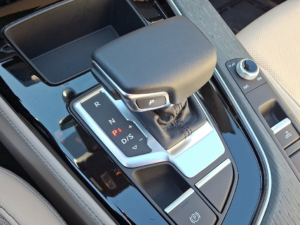 Certified 2023 Audi A5 2.0T Premium Plus w/ Premium Plus AWD/4WD image 16