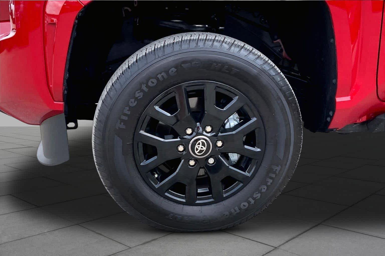 Used 2025 Toyota Tacoma SR5 image 11