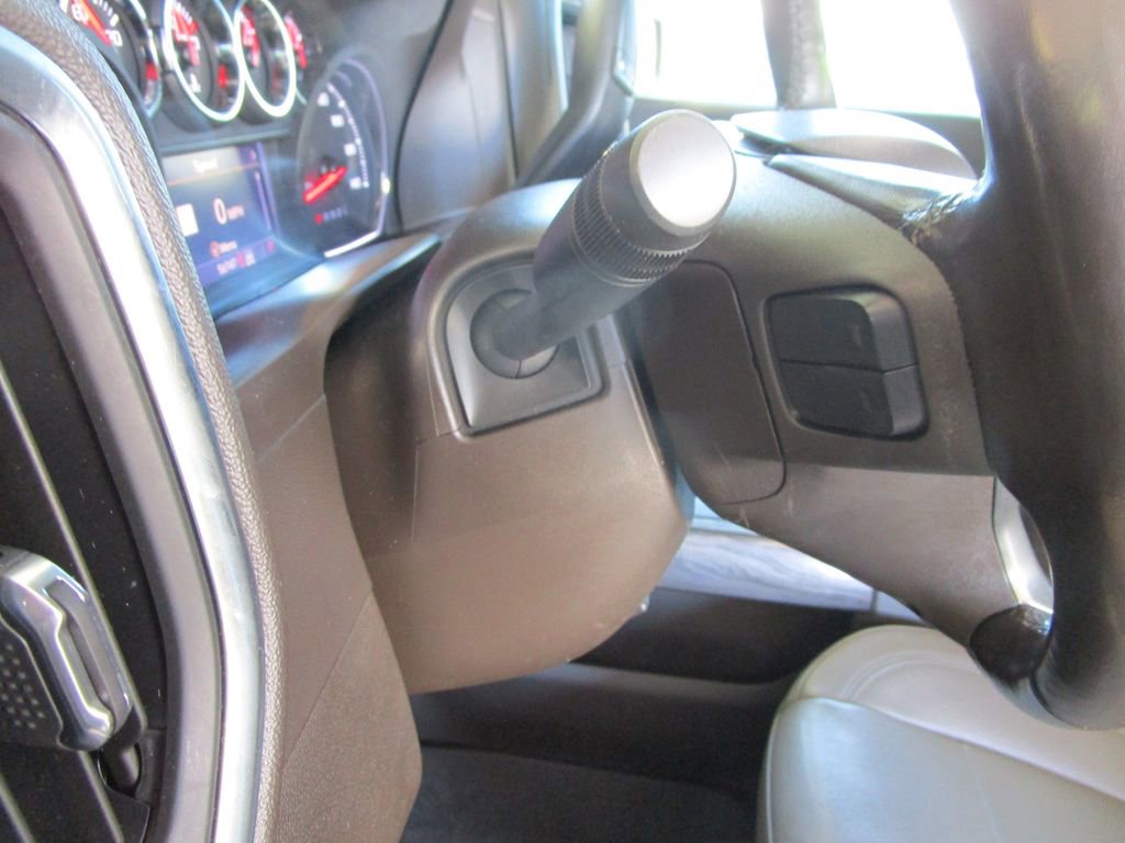 Used 2019 Chevrolet Silverado 1500 LTZ image 35