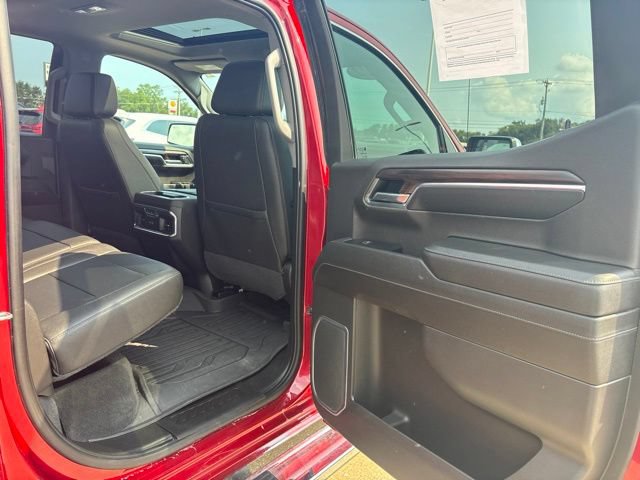Used 2022 GMC Sierra 1500 SLT w/ SLT Premium Plus Package AWD/4WD image 34
