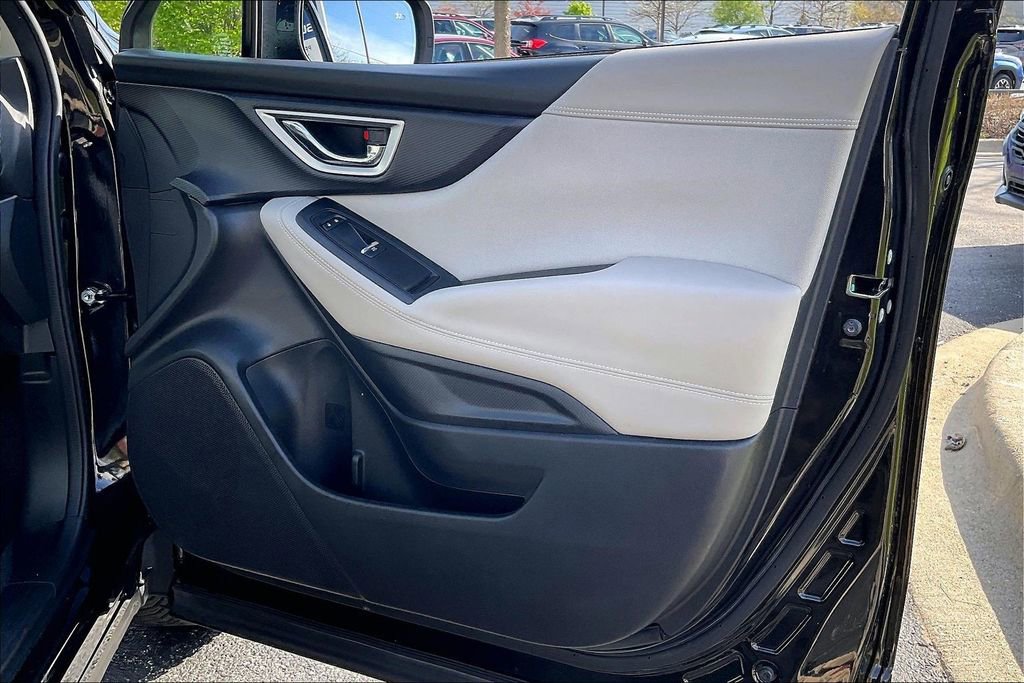 Used 2020 Subaru Forester Premium AWD/4WD image 27