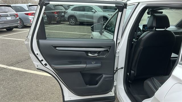 Used 2025 Honda CR-V Sport Touring image 22