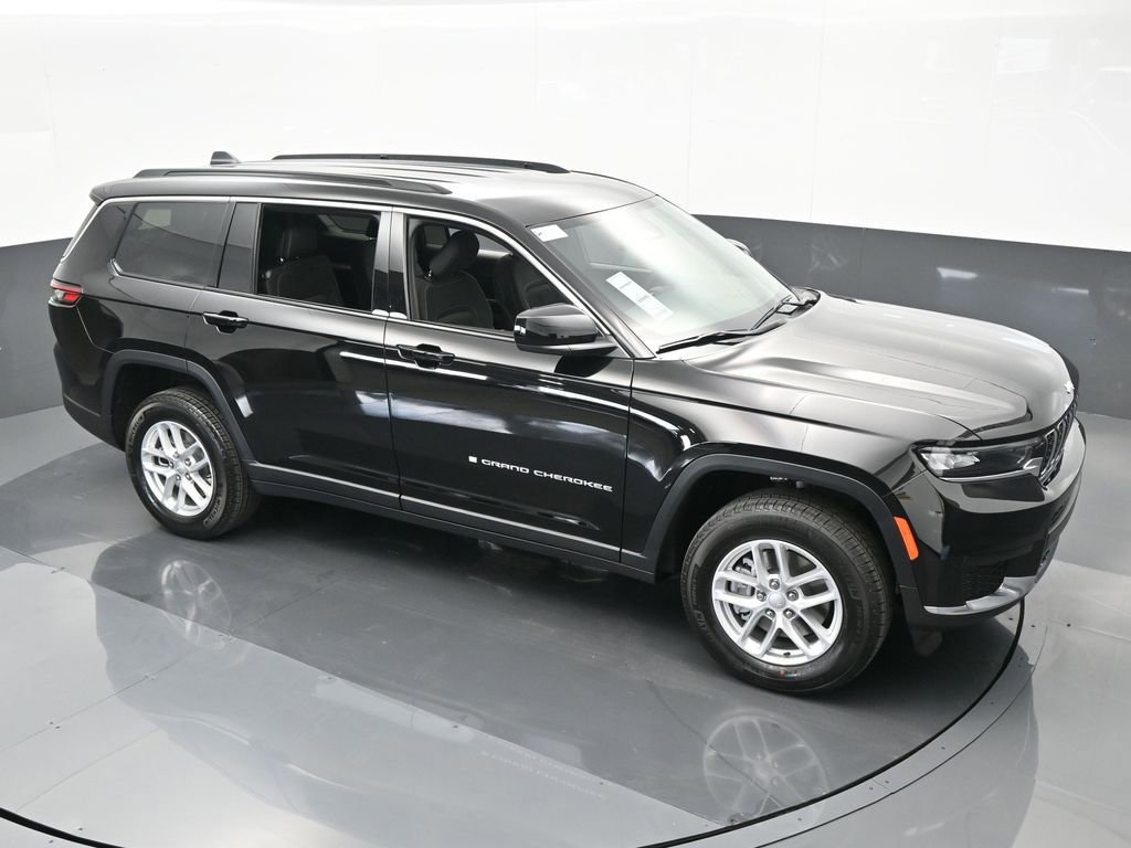 Used 2024 Jeep Grand Cherokee L Laredo w/ Luxury Tech Group I image 46