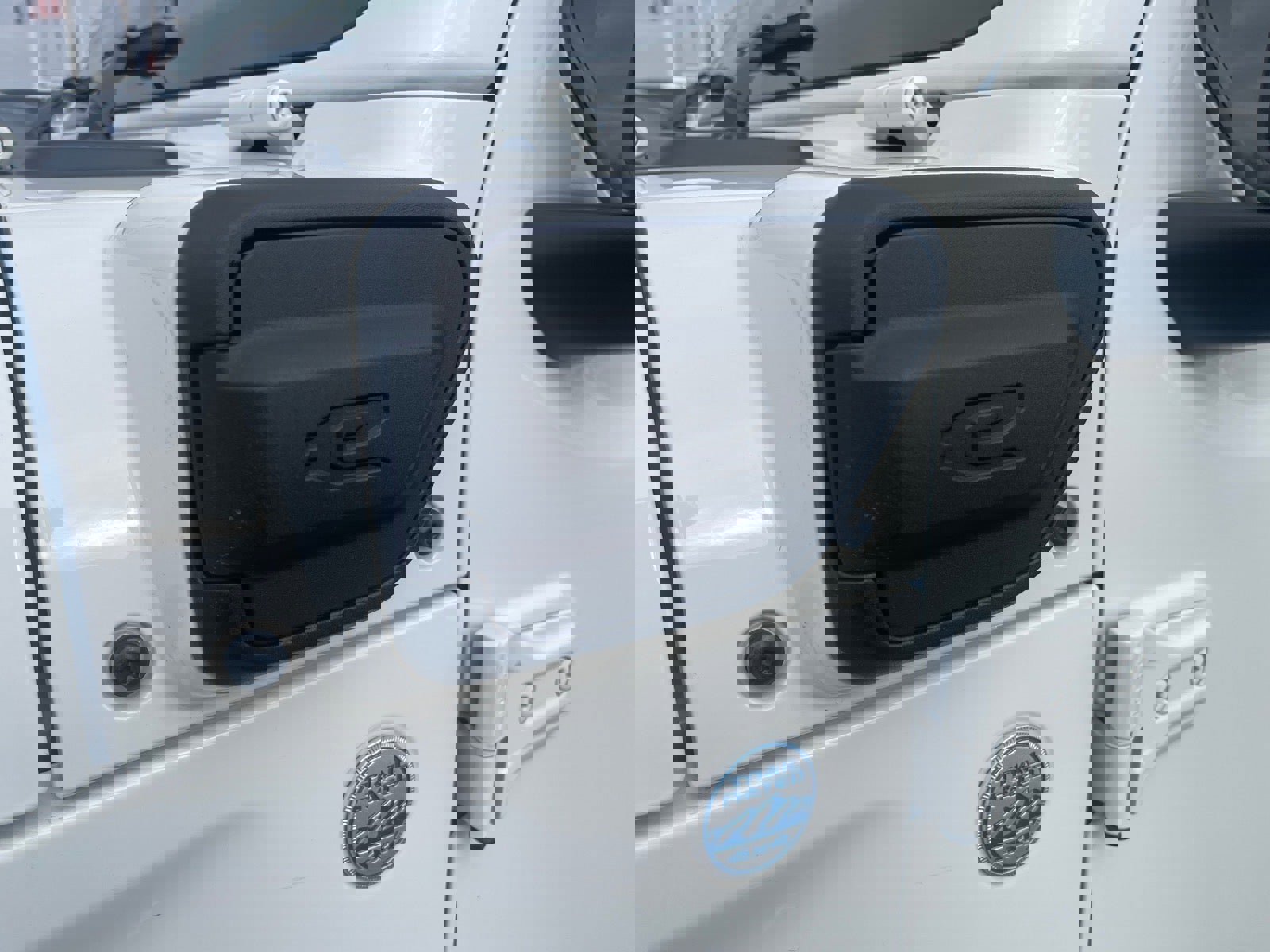 Used 2021 Jeep Wrangler Unlimited Sahara w/ Cold Weather Group image 7