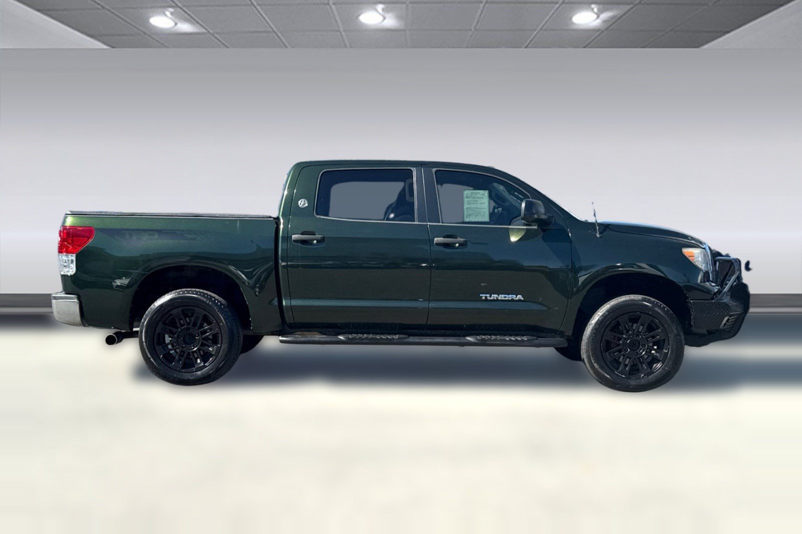 Used 2013 Toyota Tundra 2WD CrewMax w/ Tow Pkg image 8