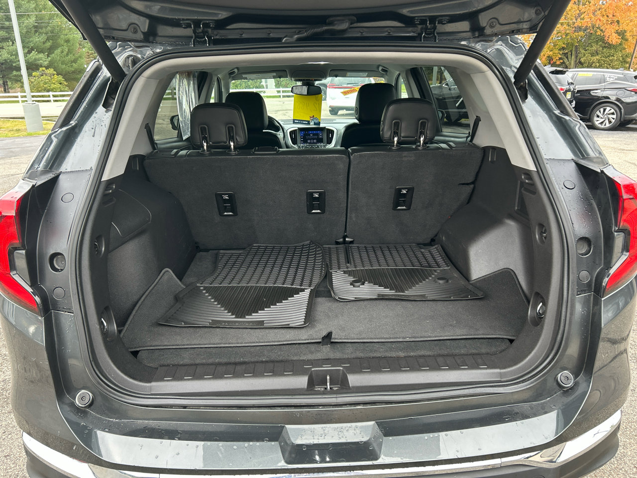 Used 2018 GMC Terrain SLT w/ Preferred Package image 22