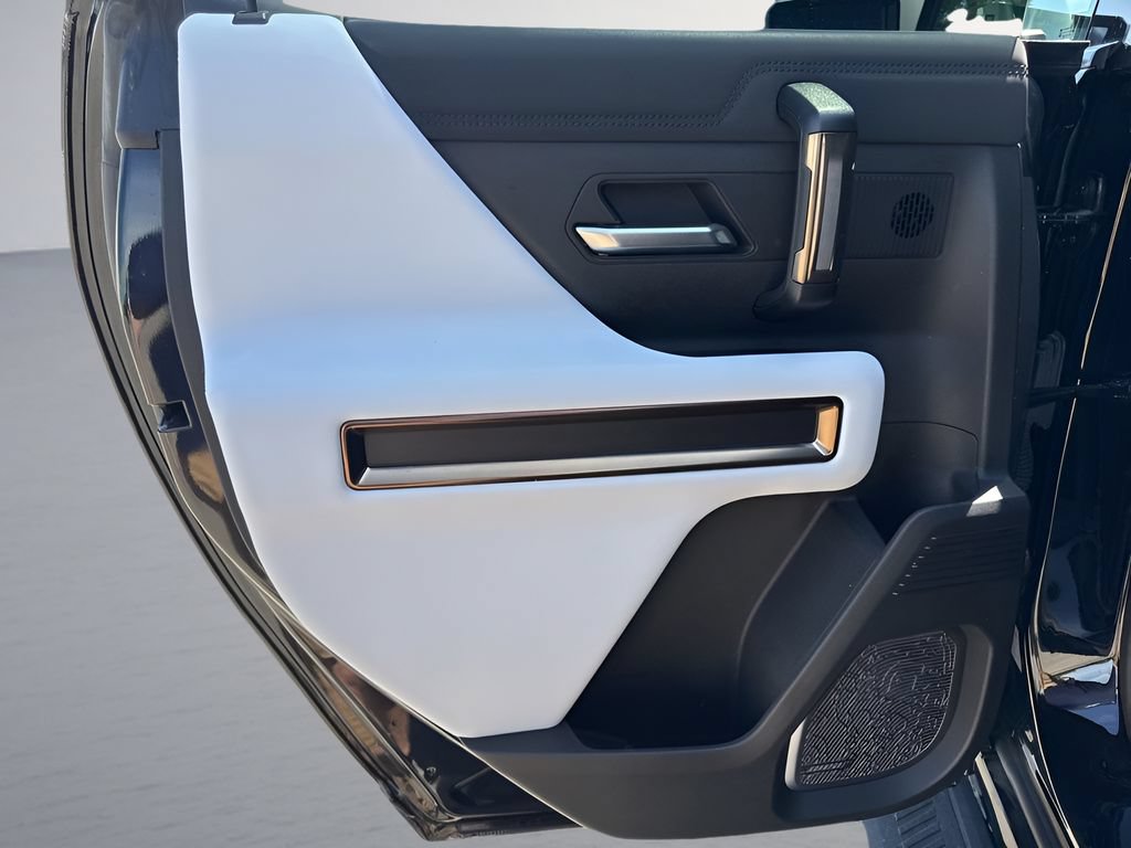 Used 2024 GMC Hummer EV 3X AWD/4WD image 30