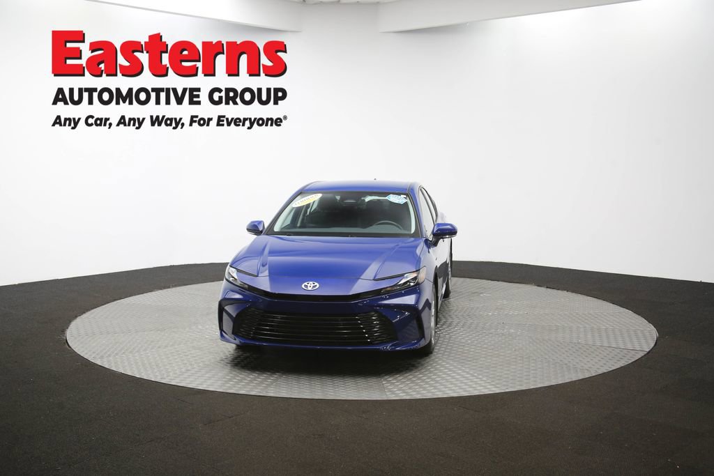Used 2025 Toyota Camry LE w/ Convenience Package image 51