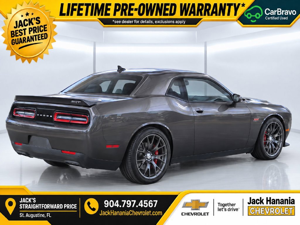 Used 2015 Dodge Challenger SRT RWD image 5