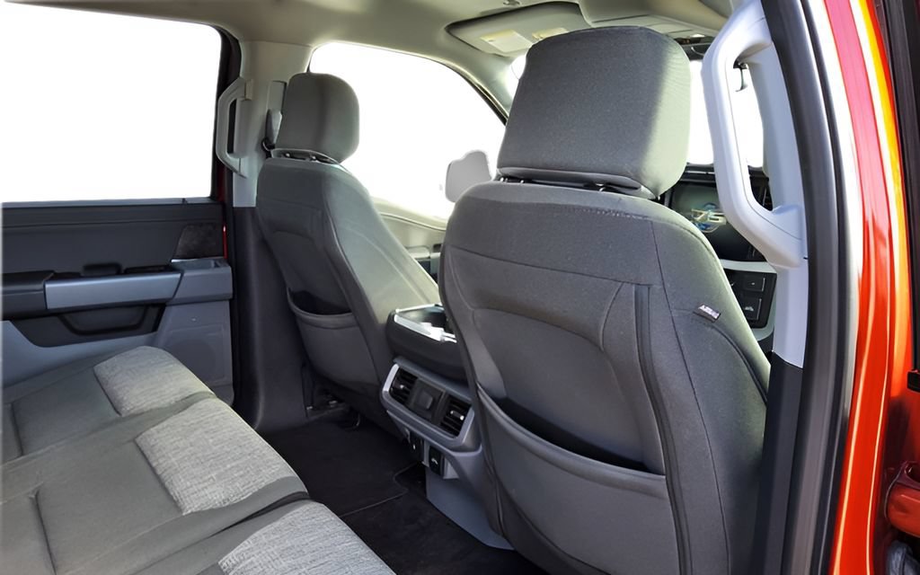 Used 2023 Ford F150 XLT w/ Equipment Group 302A High AWD/4WD image 34