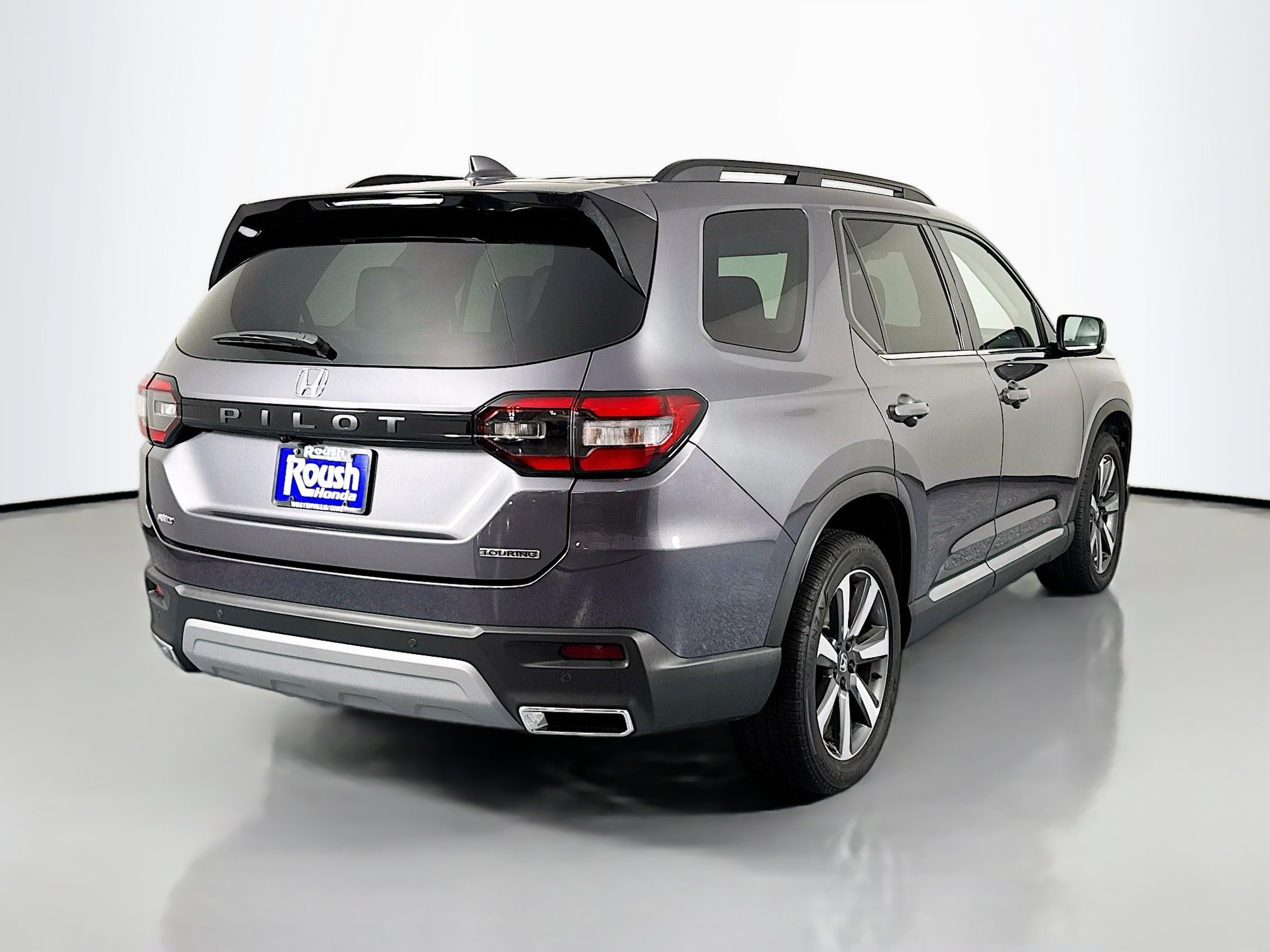 Certified 2023 Honda Pilot Touring image 5