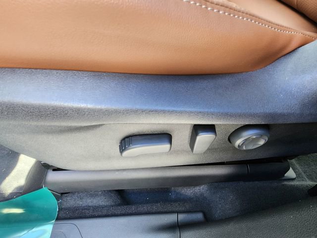 New 2026 Subaru Ascent Touring w/ Popular Package #2 image 16