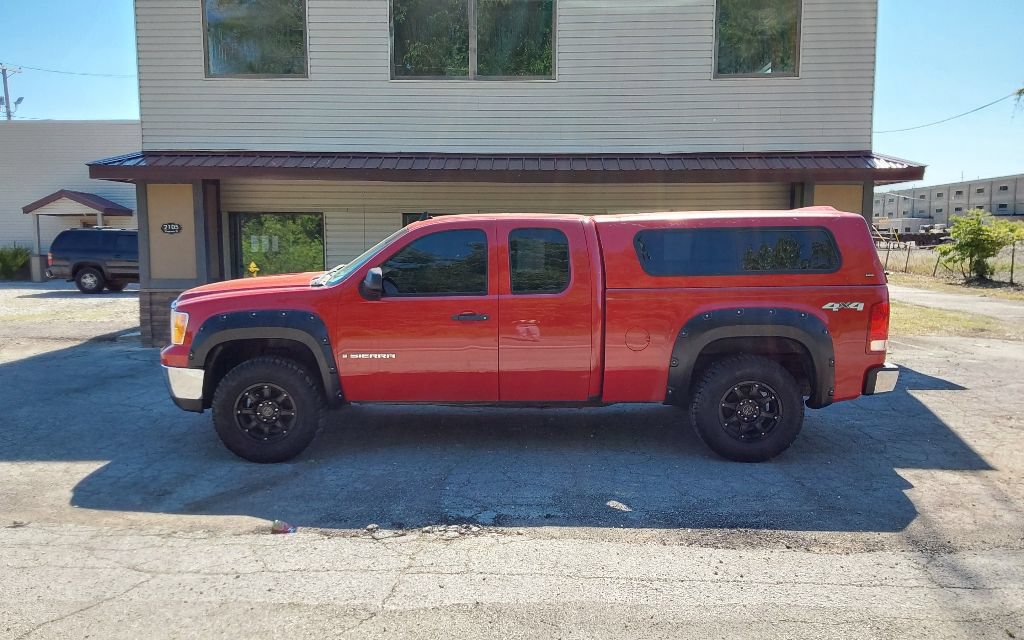 Used 2008 GMC Sierra 1500 W/T w/ Work Truck Preferred Package AWD/4WD image 5