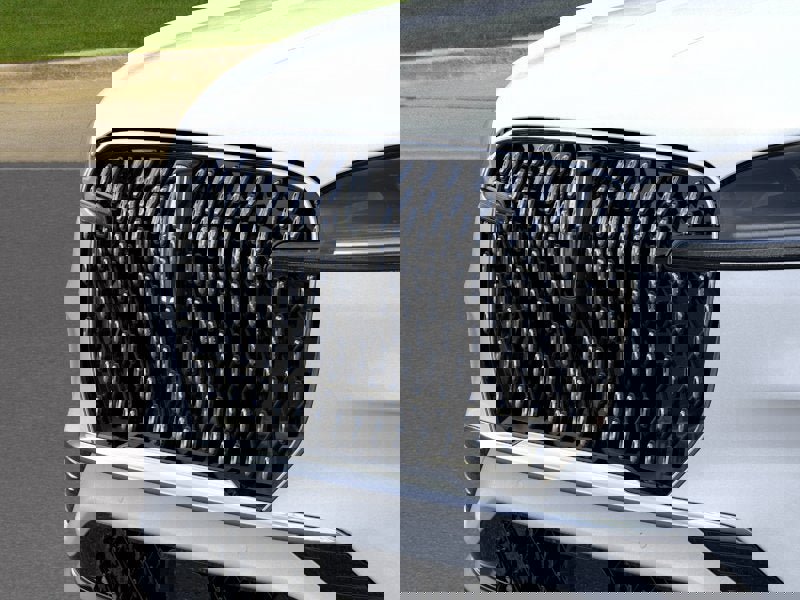 New 2026 Lincoln Aviator AWD image 17