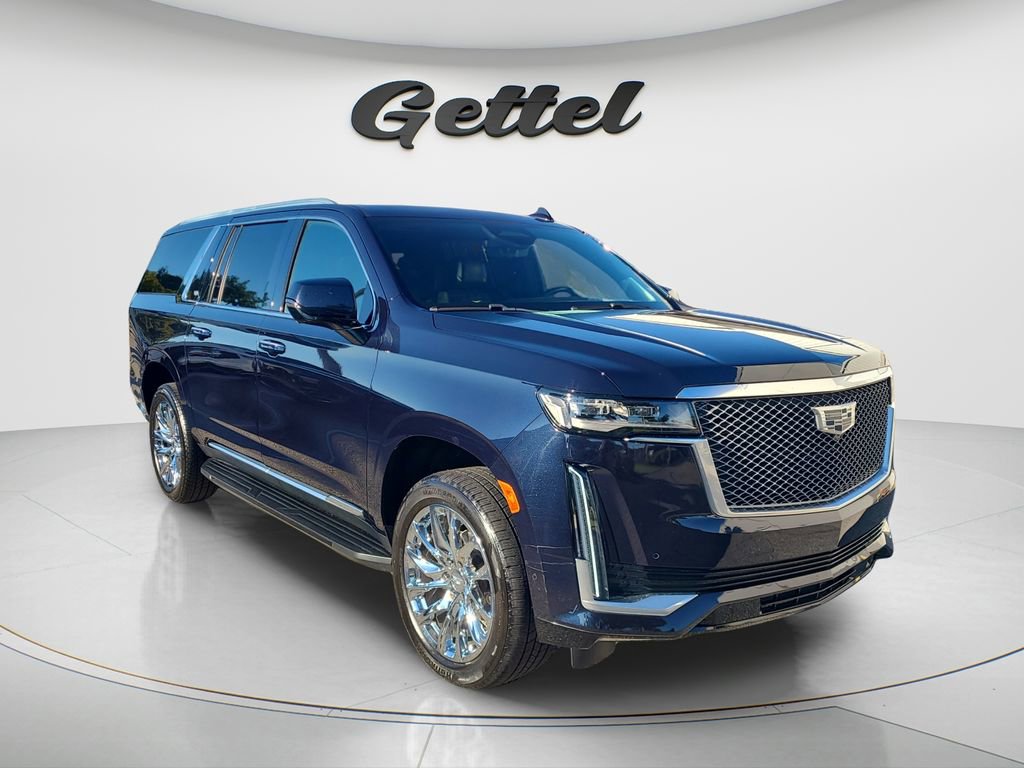 Used 2022 Cadillac Escalade ESV Premium Luxury Platinum w/ LPO, Radiant Package AWD/4WD image 3