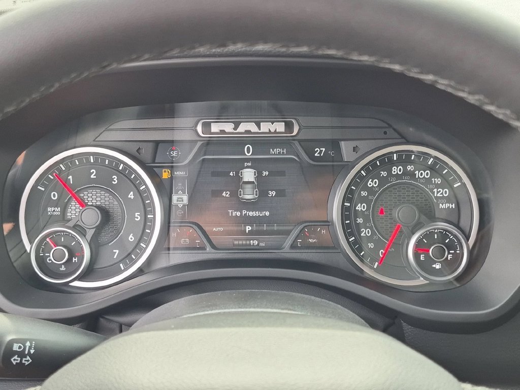 New 2027 RAM 1500 Laramie w/ Night Edition AWD/4WD image 16
