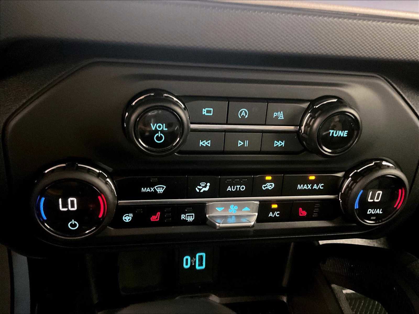 Used 2024 Ford Bronco Raptor image 25