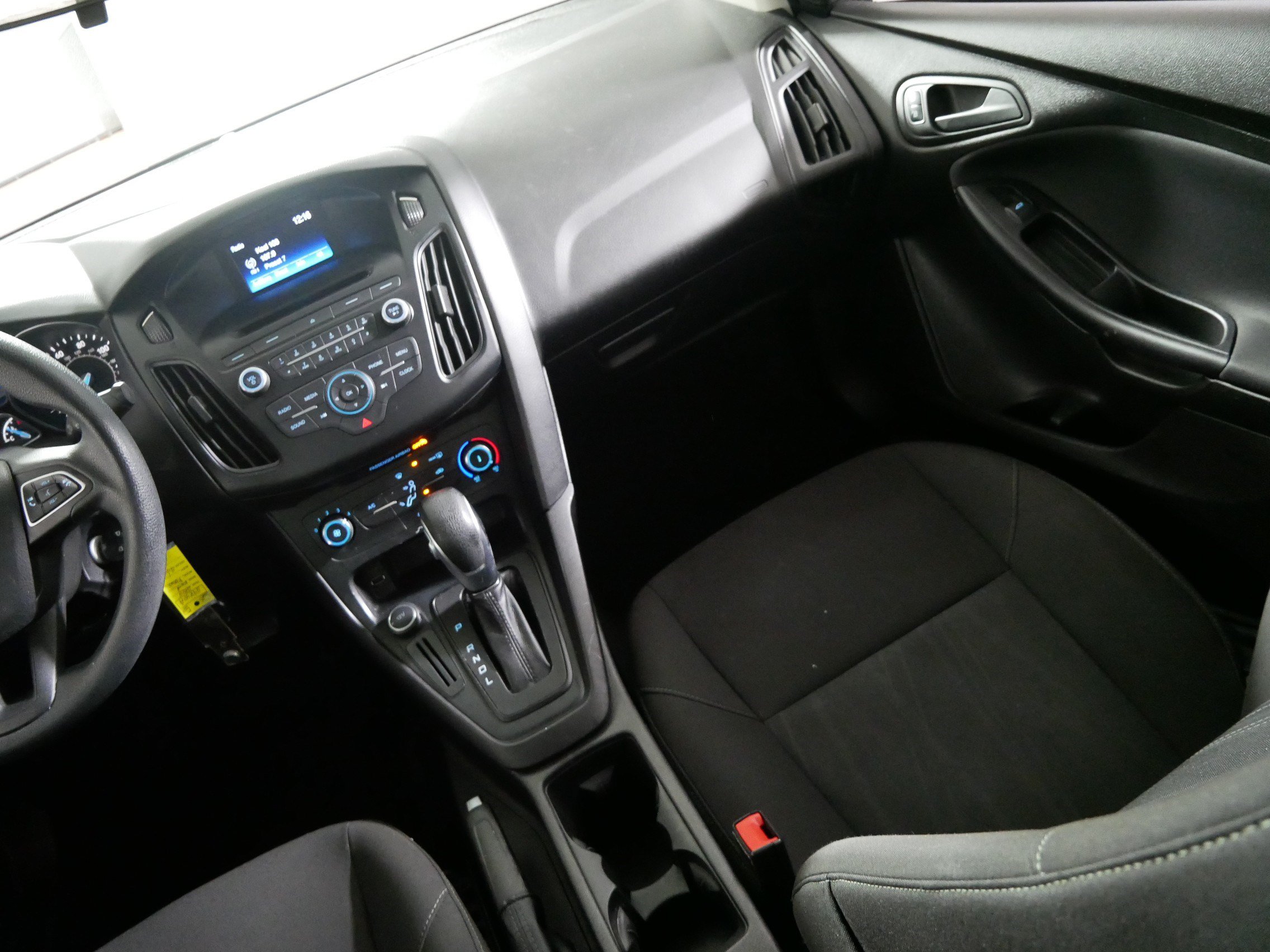 Used 2015 Ford Focus S FWD image 11