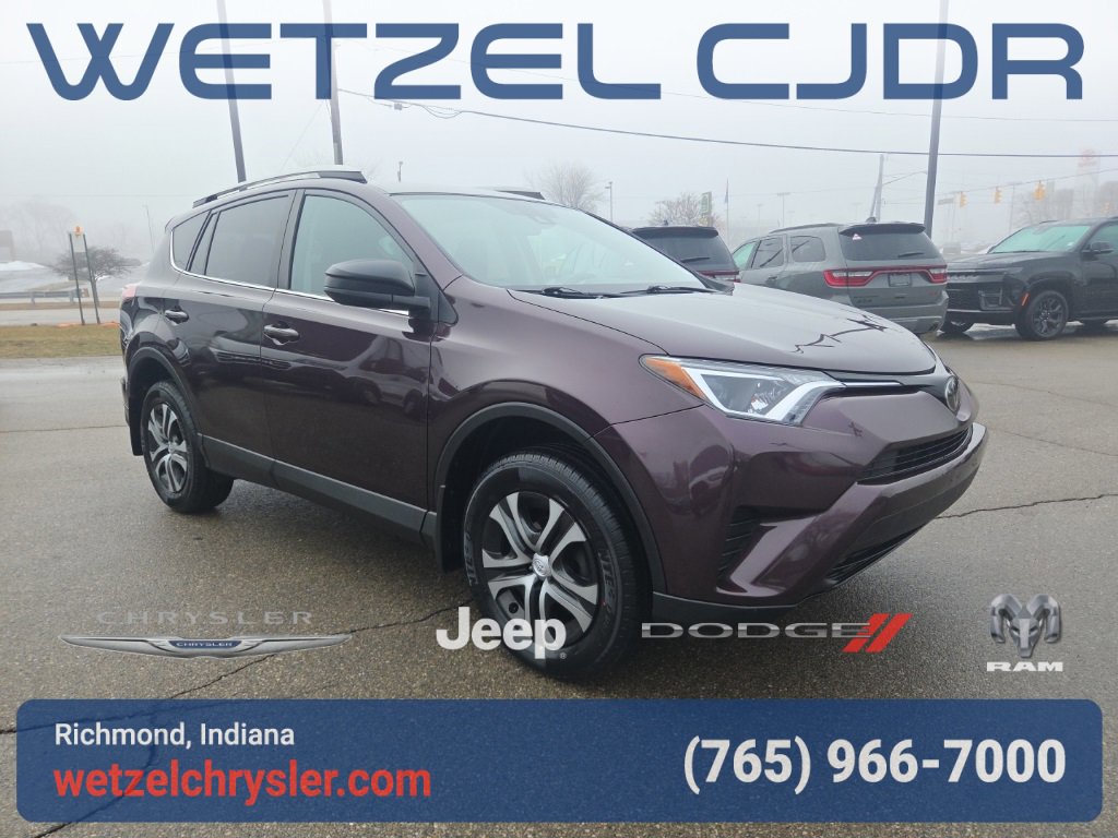 Used 2018 Toyota RAV4 LE w/ All Weather Liner Package image 1