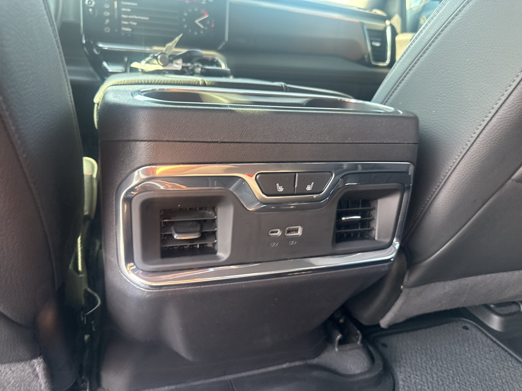 Used 2024 GMC Sierra 1500 Denali AWD/4WD image 14